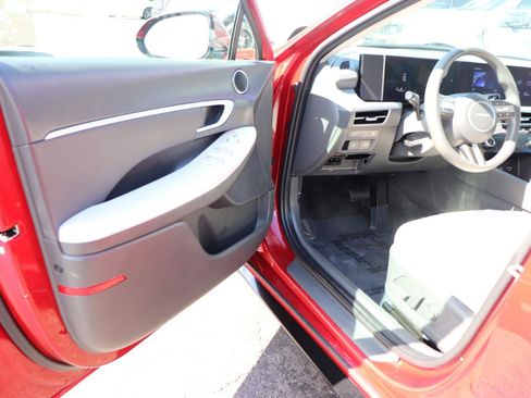 Used 2024 Hyundai Sonata SEL FWD image 10