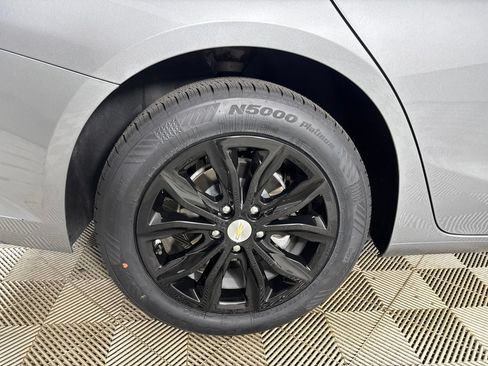 Used 2025 Chevrolet Malibu LT FWD image 29