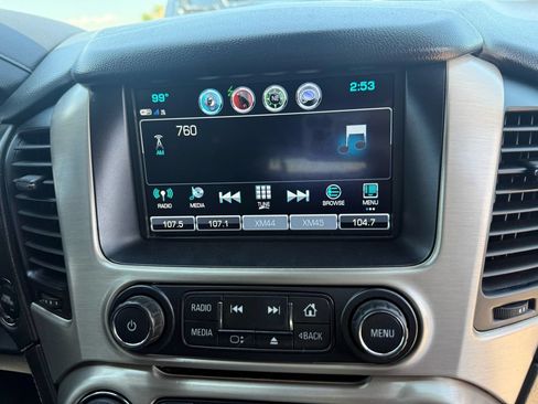 Used 2020 GMC Yukon XL Denali AWD/4WD image 18