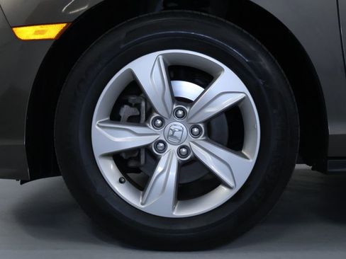 Used 2019 Honda Odyssey EX-L image 38