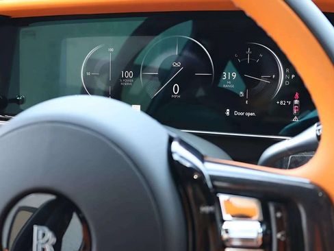 New 2026 Rolls-Royce Cullinan Black Badge AWD/4WD image 17