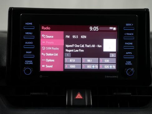 Used 2021 Toyota RAV4 LE image 17