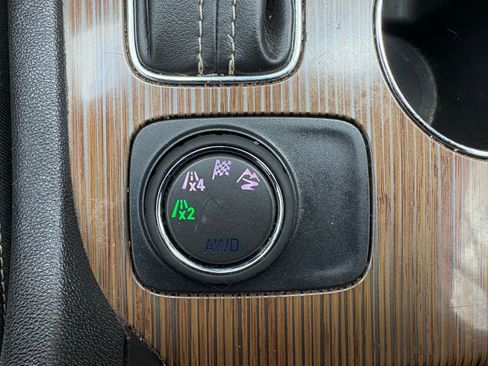 Used 2018 GMC Acadia SLE image 41