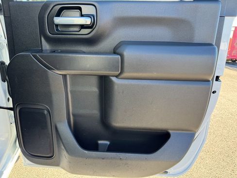 Used 2021 Chevrolet Silverado 3500 LT AWD/4WD image 16