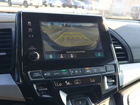 Certified 2024 Honda Odyssey EX-L image 24