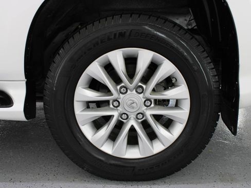 Used 2014 Lexus GX 460 w/ Premium Package AWD/4WD image 87