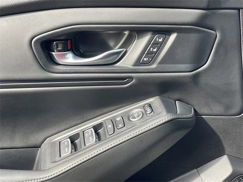 Certified 2025 Honda Accord Sport image 38