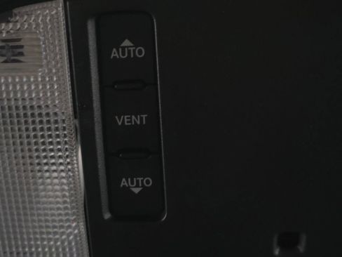 Used 2022 Dodge Durango GT image 4