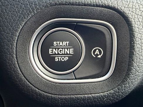 Certified 2024 Mercedes-Benz GLE 450 4MATIC image 26