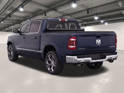 Used 2023 RAM 1500 Limited AWD/4WD image 3