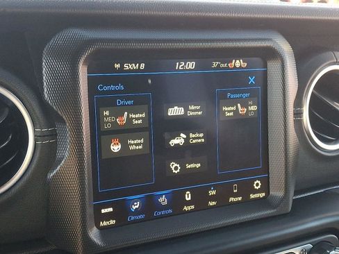 Used 2021 Jeep Wrangler Unlimited Sahara w/ Cold Weather Group image 20