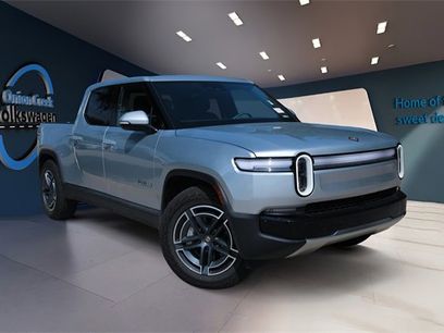 Used 2025 Rivian R1T Adventure