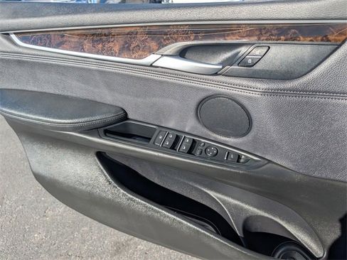 Used 2016 BMW X5 xDrive35i w/ Premium Package image 19