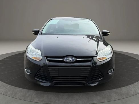 Used 2013 Ford Focus SE image 2