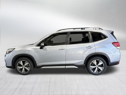 Used 2020 Subaru Forester Touring AWD/4WD image 4