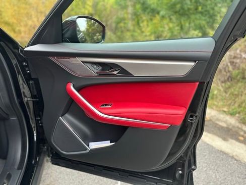 New 2026 Jaguar F-PACE R-Dynamic S image 20