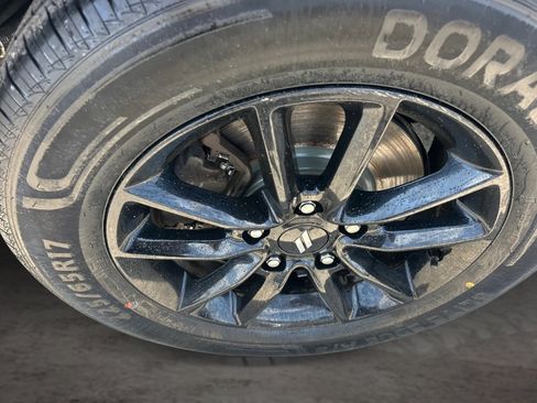 Used 2019 Dodge Journey SE w/ Connectivity Group FWD image 16
