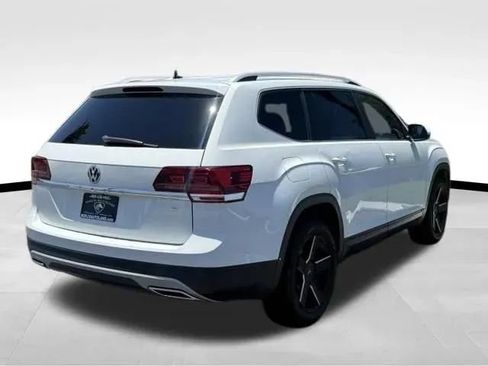 Used 2018 Volkswagen Atlas S FWD image 6