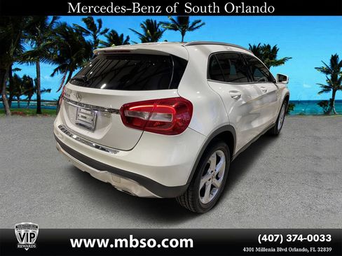 Used 2018 Mercedes-Benz GLA 250 image 16