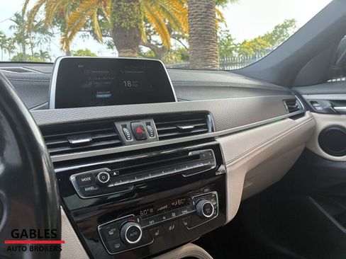 Used 2018 BMW X2 sDrive28i FWD image 17