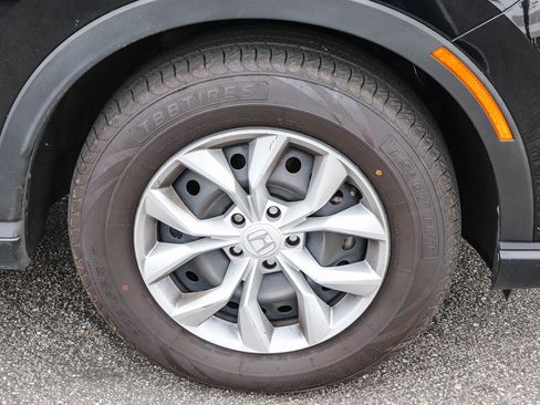 Used 2025 Honda CR-V LX image 7