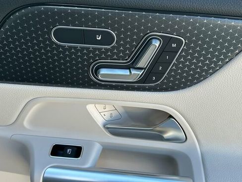 Certified 2026 Mercedes-Benz GLA 250 image 21