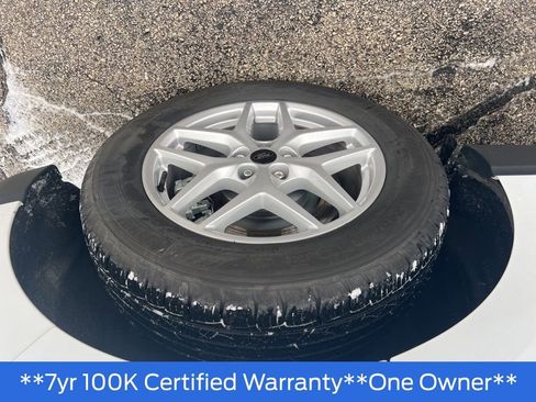 Used 2024 Ford Edge SEL image 26