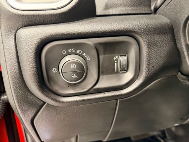 Used 2026 RAM 2500 Big Horn AWD/4WD image 40