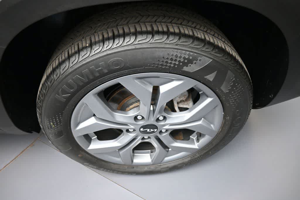 Certified 2024 Kia Seltos S AWD/4WD image 14