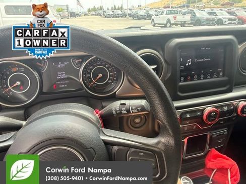 Used 2022 Jeep Wrangler Sport AWD/4WD image 8