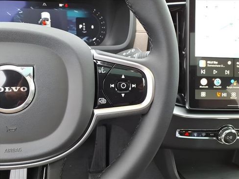 New 2026 Volvo XC90 B6 Plus w/ Protection Package Premier AWD/4WD image 21