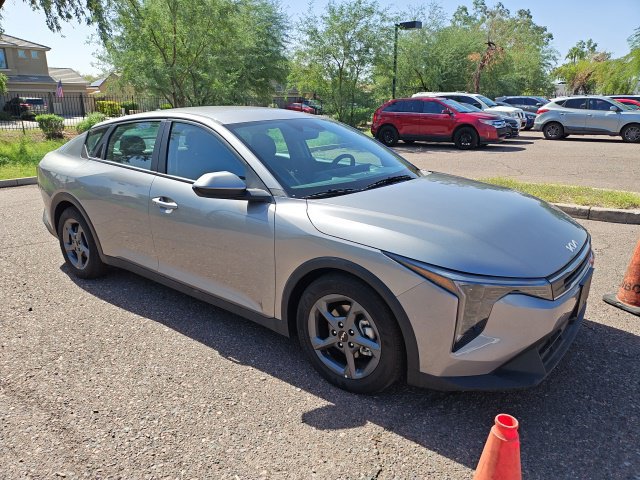 Certified 2026 Kia K4 FWD image 5