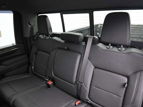 Used 2024 Chevrolet Silverado 2500 LT w/ Z71 Sport Edition AWD/4WD image 13