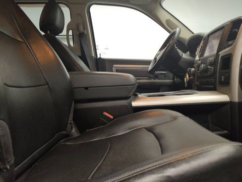 Used 2015 RAM 1500 Lone Star AWD/4WD image 21