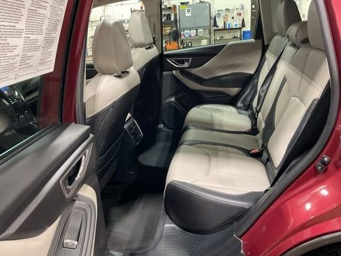 Used 2023 Subaru Forester Limited image 19