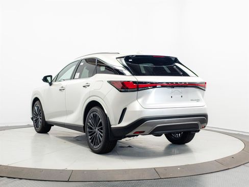 New 2026 Lexus RX 450h AWD image 9