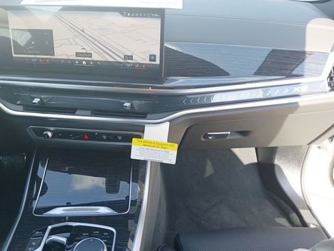 New 2026 BMW X5 xDrive50e AWD/4WD image 19