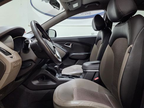 Used 2011 Hyundai Tucson GLS AWD/4WD image 12
