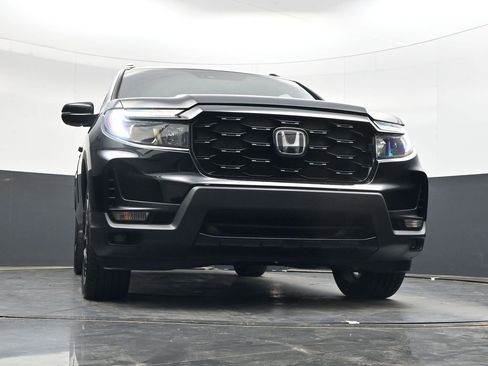 Used 2024 Honda Passport Black Edition image 25
