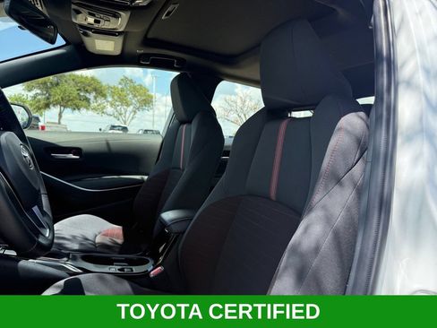 Certified 2025 Toyota Corolla SE w/ SE Premium Package FWD image 13