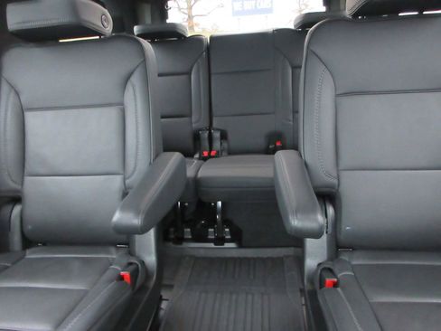 Certified 2024 GMC Yukon Denali w/ LPO, Floor Liner Package image 20