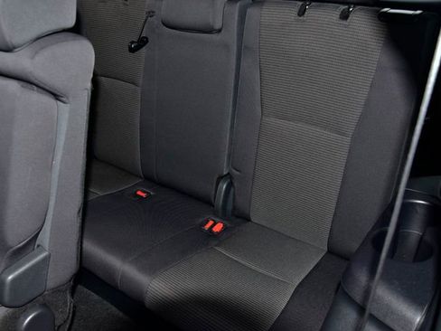 Certified 2024 Toyota Highlander LE image 16