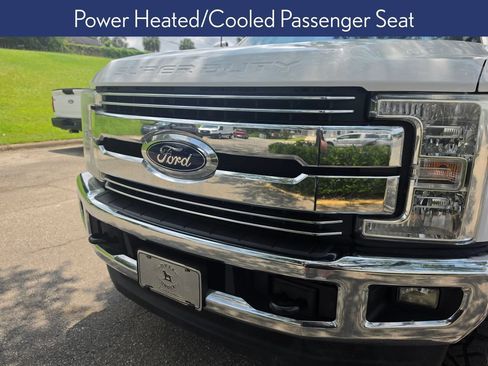 Used 2017 Ford F250 Lariat w/ Lariat Value Package AWD/4WD image 15