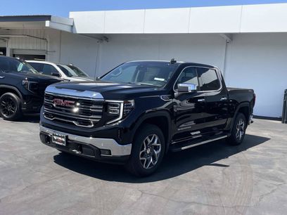 New 2026 GMC Sierra 1500 SLT w/ SLT Premium Plus Package