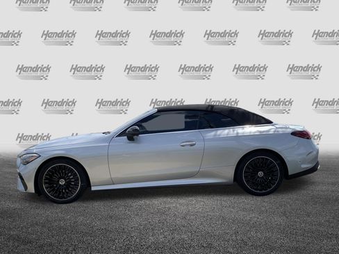 Used 2025 Mercedes-Benz CLE 300 4MATIC Cabriolet image 3