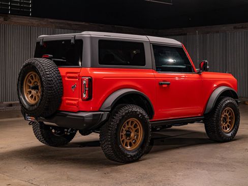 Used 2023 Ford Bronco Badlands AWD/4WD image 9