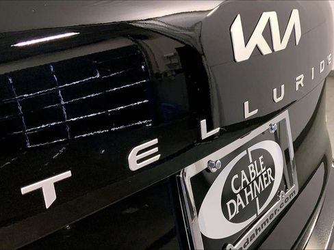 Certified 2025 Kia Telluride S AWD/4WD image 8