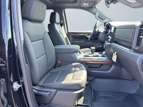 New 2026 Chevrolet Silverado 1500 LT Trail Boss w/ LT Trail Boss Premium Package AWD/4WD image 15
