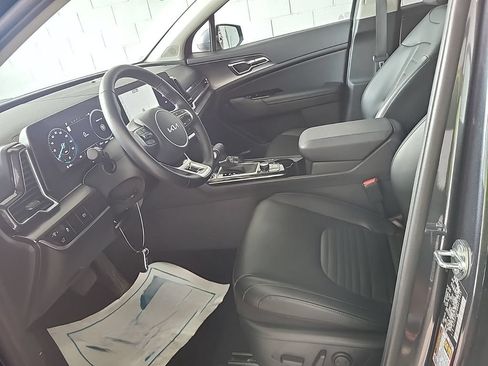 Used 2024 Kia Sportage SX AWD/4WD image 3