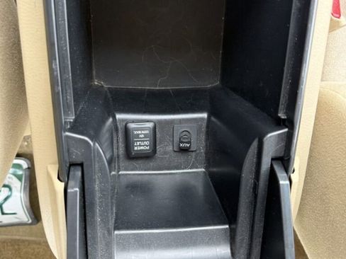 Used 2010 Honda Accord LX image 37